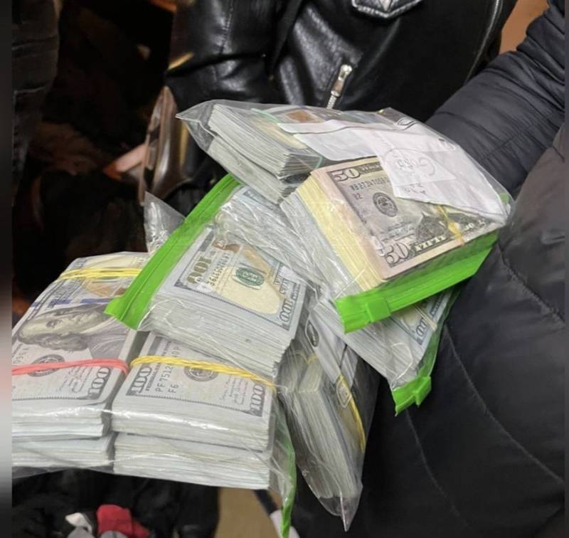 ДБР затримало голову ВЛК за хабар у $500 тисяч