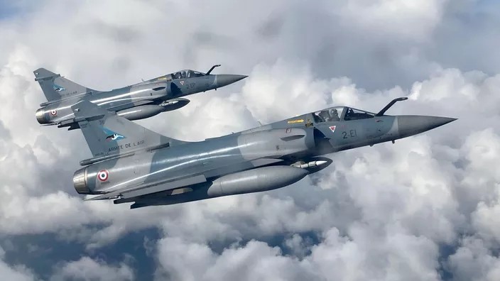 Греція передасть Україні всі свої винищувачі Mirage 2000