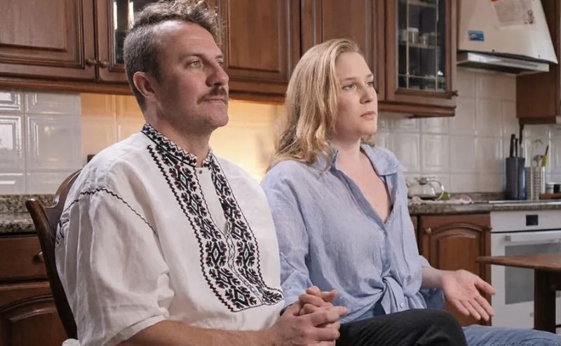 Коли у Клопотенка весілля?