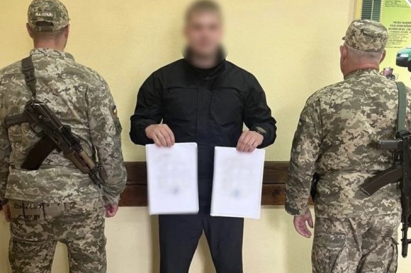 На кордоні з Вінниччиною викрили «багатодітного батька», що намагався виїхати з фальшивими документами