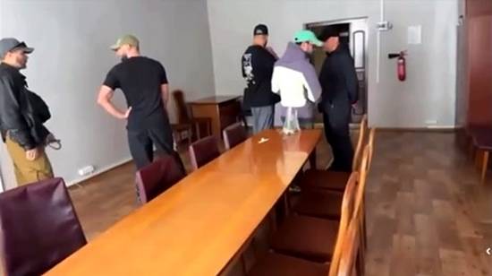 Заступник мера стріляв у відвідувачів