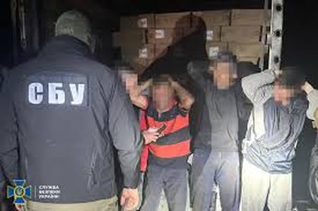 СБУ затримала контрабандистів, які на замовлення фсб рф намагалися переправити до Одеси дрон з вибухівкою для терактів