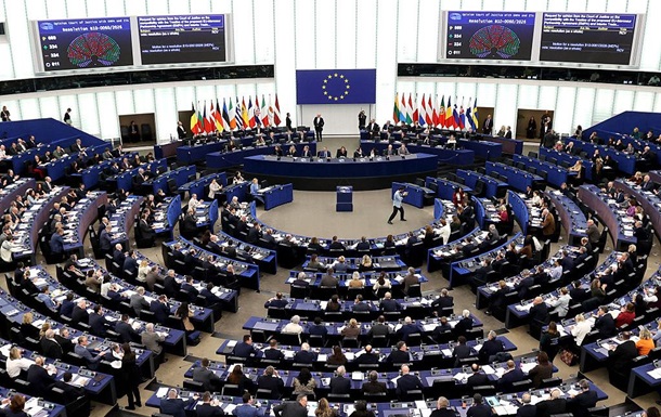 Європейський парламент проголосував за спецтрибунал для Росії