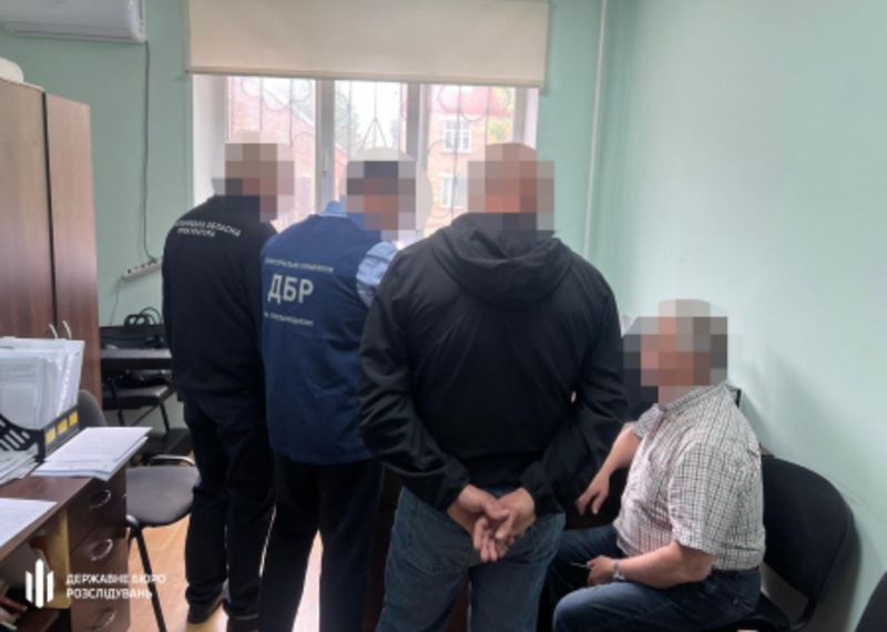 Допомагали приховати обставини смертельної аварії