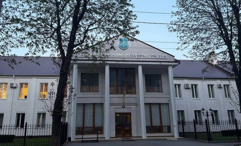 Прокурори Хмельниччини через суд відновлюють скасовану інвалідність