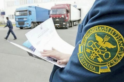 Переатестацію пройдуть всі українські митники
