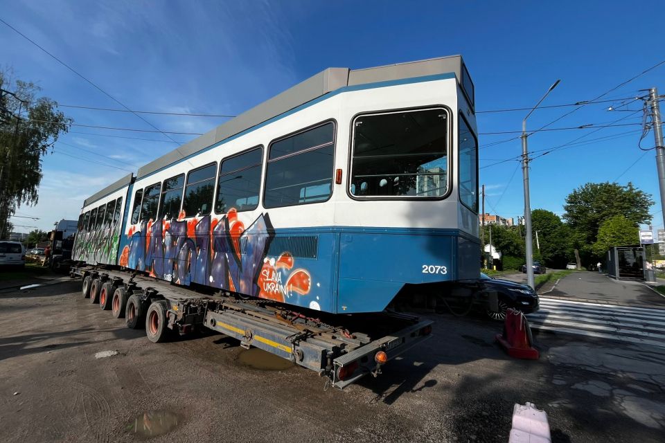 До Вінниці із Цюріха прибули ще три вагони Tram 2000