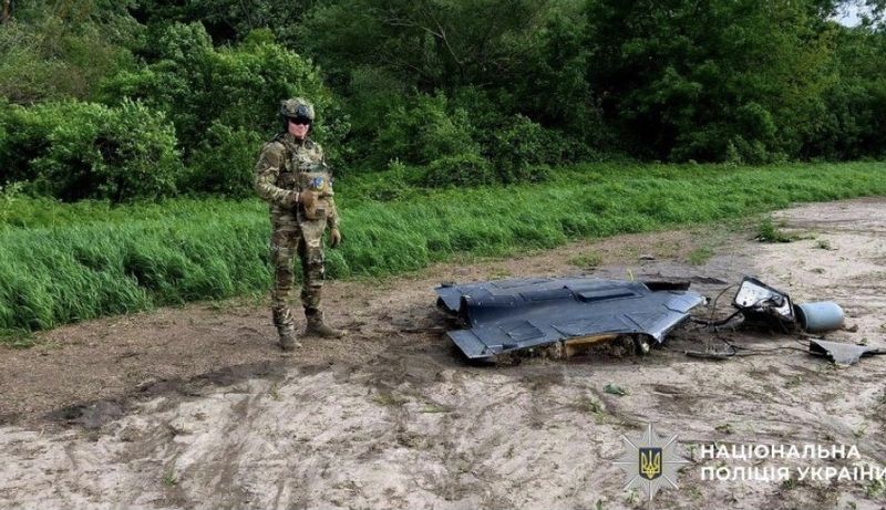 Вибухотехніки поліції Вінниччини продовжують виявляти частини ворожих ракет та БпЛА після минулих атак