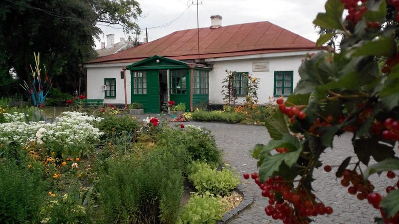 На вечорі поетичної терапії у Вінниці виступить зірковий гість