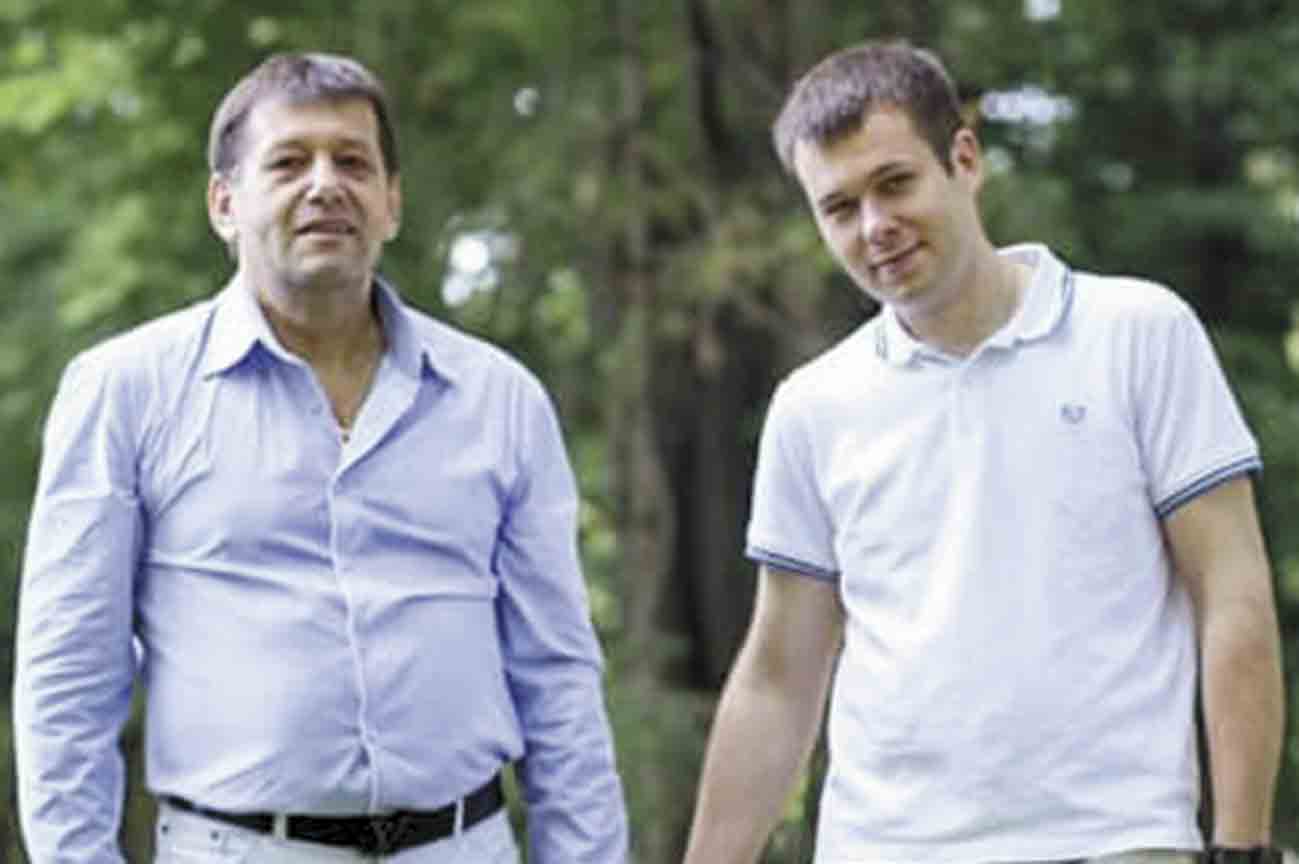 Сімейному бізнесу вінницького високопосадовця бракує грошей на нові приватні будинки?