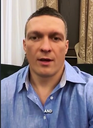 Усик звільняє всі пояси, якими володіє, але обіцяє “last dance”
