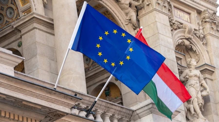 Угорщина не блокуватиме відшкодування країнам ЄС коштів за поставки зброї Україні