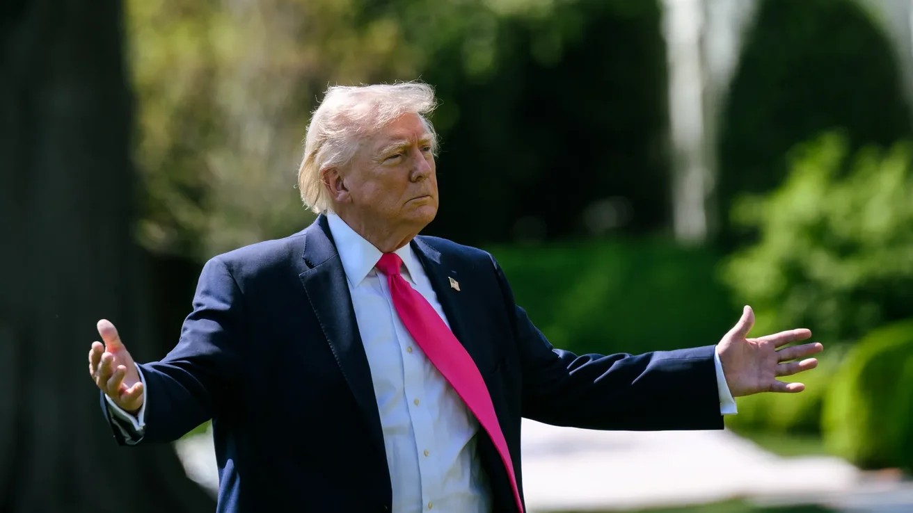 Трамп буде радий можливій зустрічі Зеленського і путіна