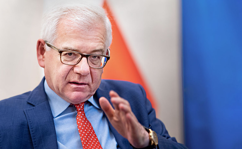 Ідея Навроцького забрати орден у Зеленського є “неадекватною”