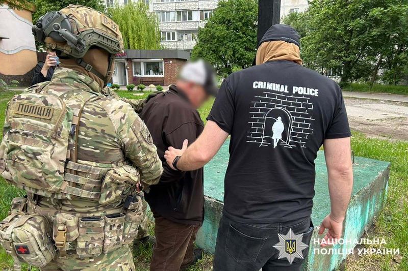 Відбирали метадон у нарокзалежних пацієнтів і продавали його