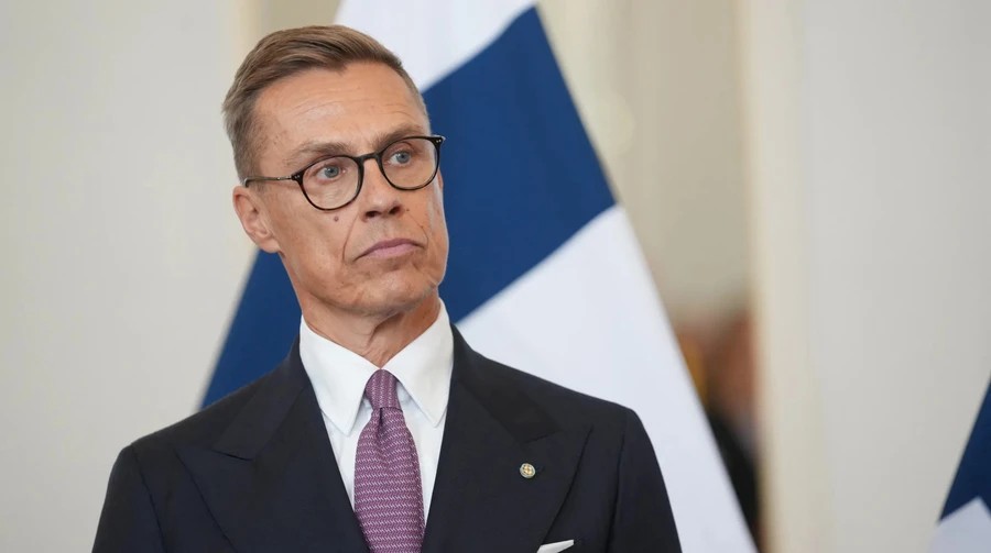 Президент Фінляндії назвав переговірників з Путіним від імені Європи