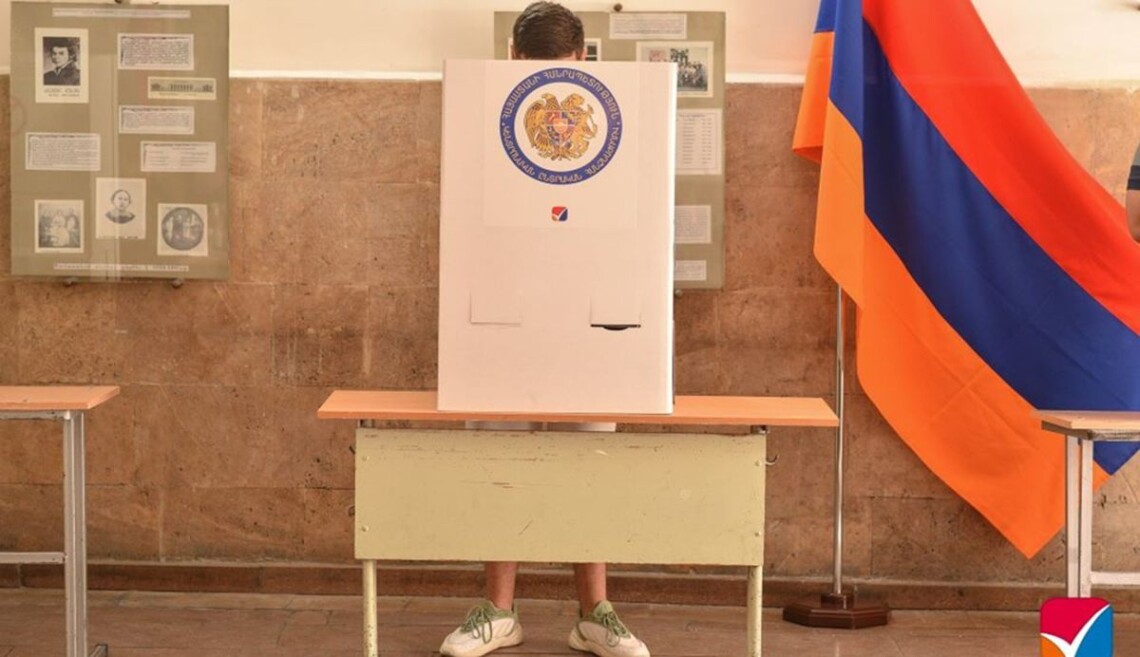 Партія російського олігарха хоче анулювати результати виборів у Вірменії