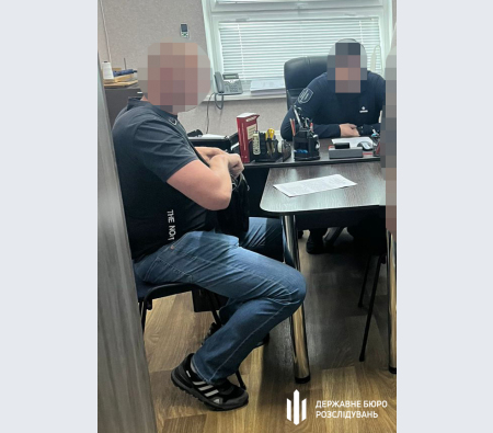 Начальник відділу РТЦК “забув” вказати у декларації авто вартістю 2,3 млн грн