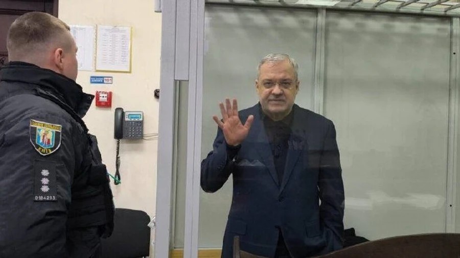 Хто скинувся грішми на заставу ексміністру Галущенку