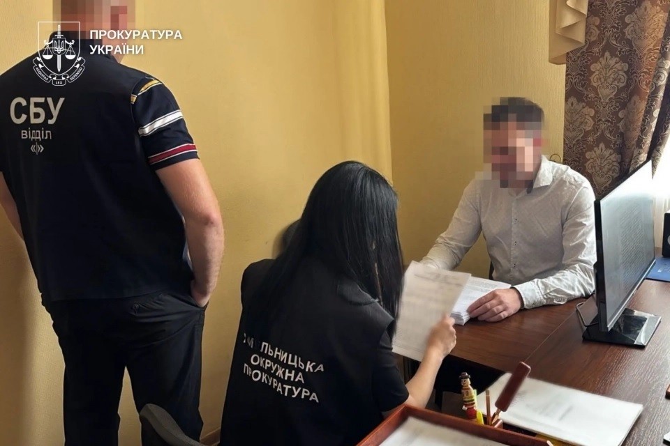 Викрили схему розтрати коштів на житло для дітей