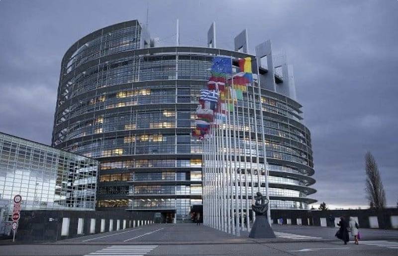 Польські депутати у Європарламенті ініціювали резолюцію щодо “геноциду УПА”