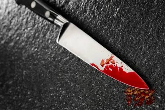 Ножем порізав дружину й намагався вкоротити собі віку