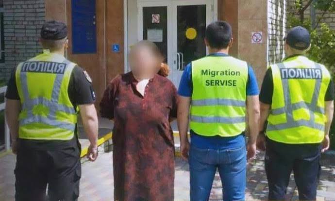 Поліцейські Вінниччини затримали двох іноземців, які розшукувались Інтерполом