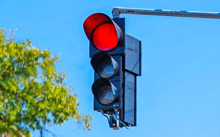 Заради хвилини мовчання у Вінниці світлофори змінять роботу