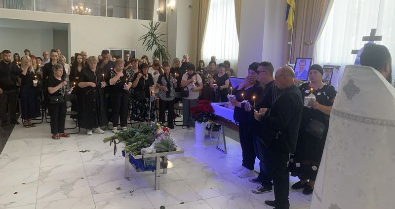 Наливай, кума» більше не пролунає наживо… У Вінниці попрощалися з Народним артистом України Миколою Янченком