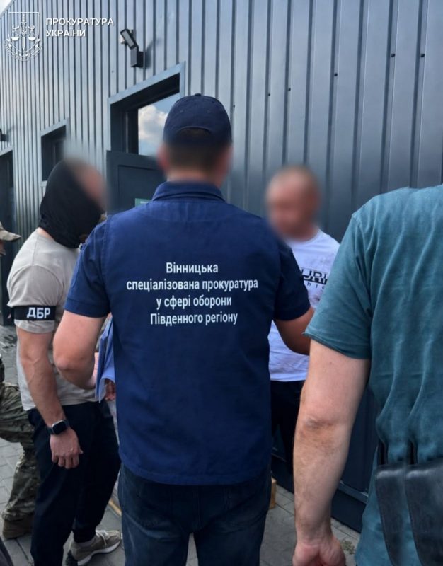 Двох військових, які продавали «інвалідність», затримали на Вінниччині