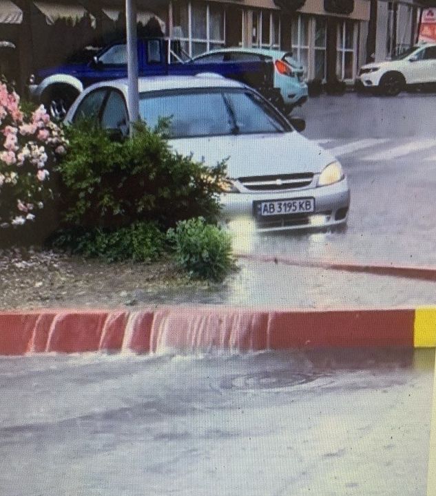 Жмеринку накрив град