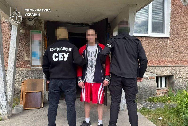 Передавав ворогу відомості про військові об’єкти та техніку