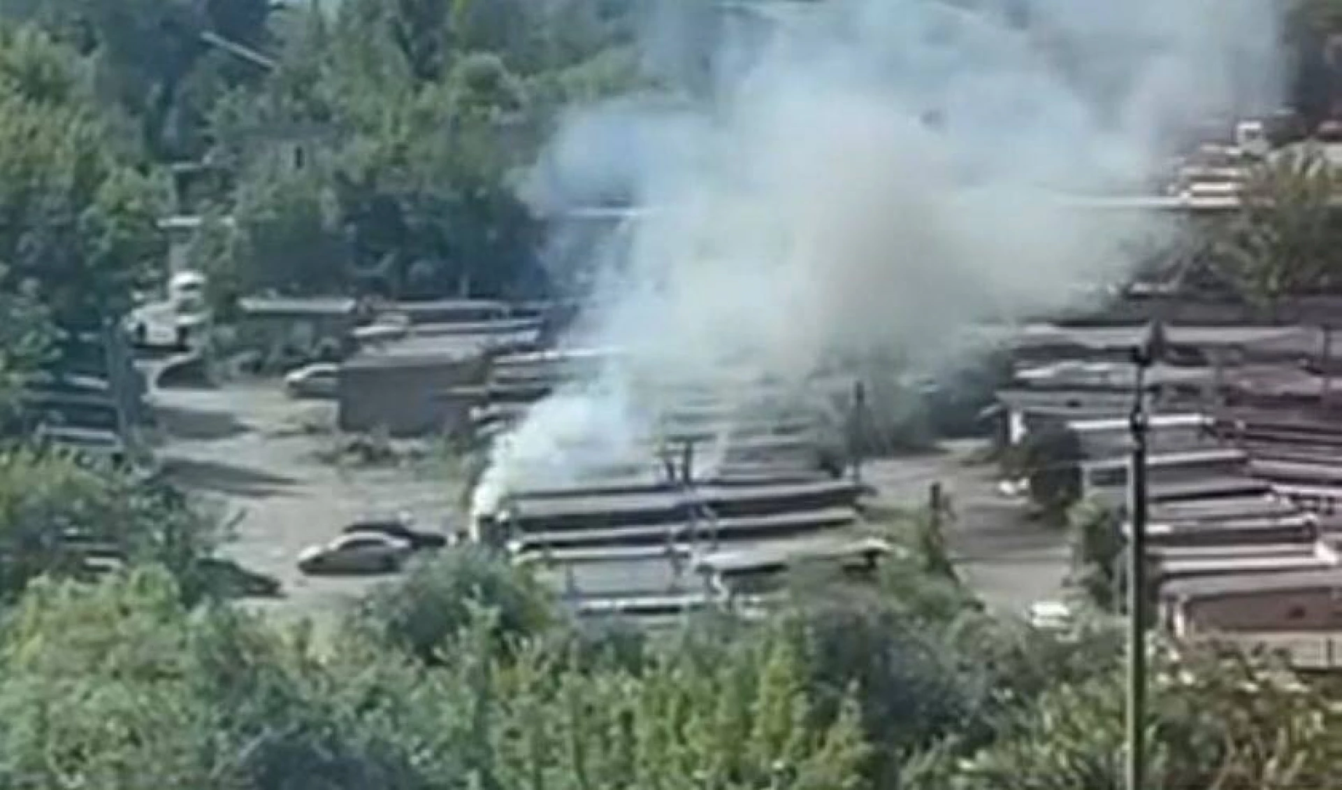 У Вінниці горять гаражі в ГБК-5