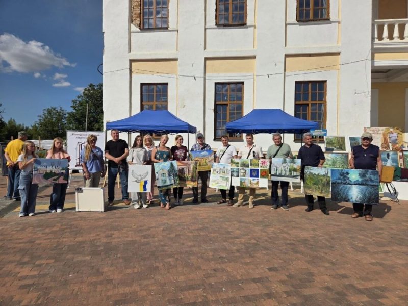 Художній пленер на Вінниччині присвятили 35-й річниці Незалежності України