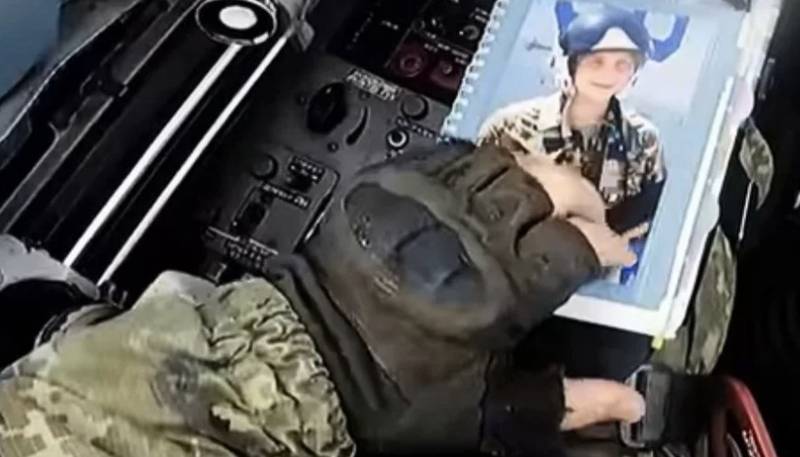 Він взяв у кабіну фотографію загиблого сина та повернувся в небо, щоб щодня мститися ворогу за свою рідну дитину