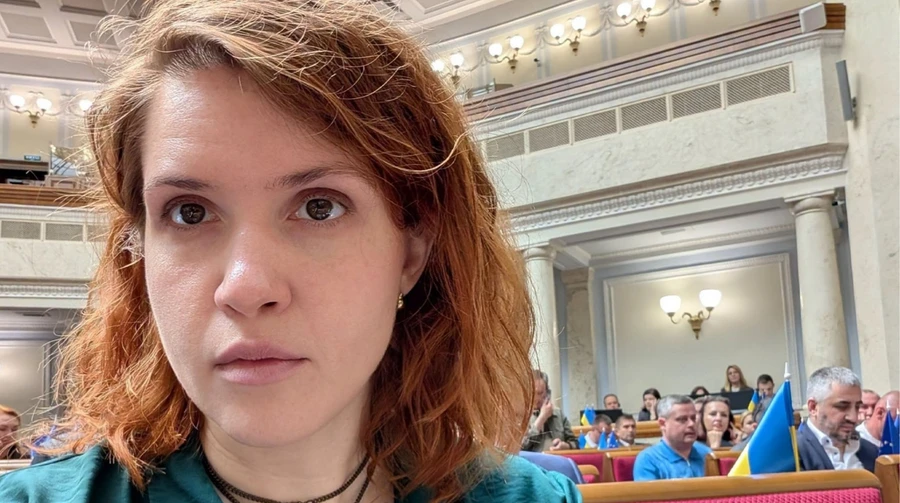 Безугла повернулась до фракції “Слуг народу”