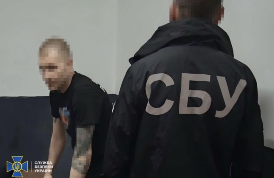 Довічник керував схемою вибивання неіснуючих боргів з колонії на Вінниччині