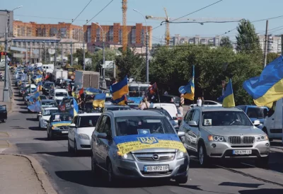 Більше 400 авто сьогодні зібрались у Вінниці на автопробіг в День пам’яті захисників України…