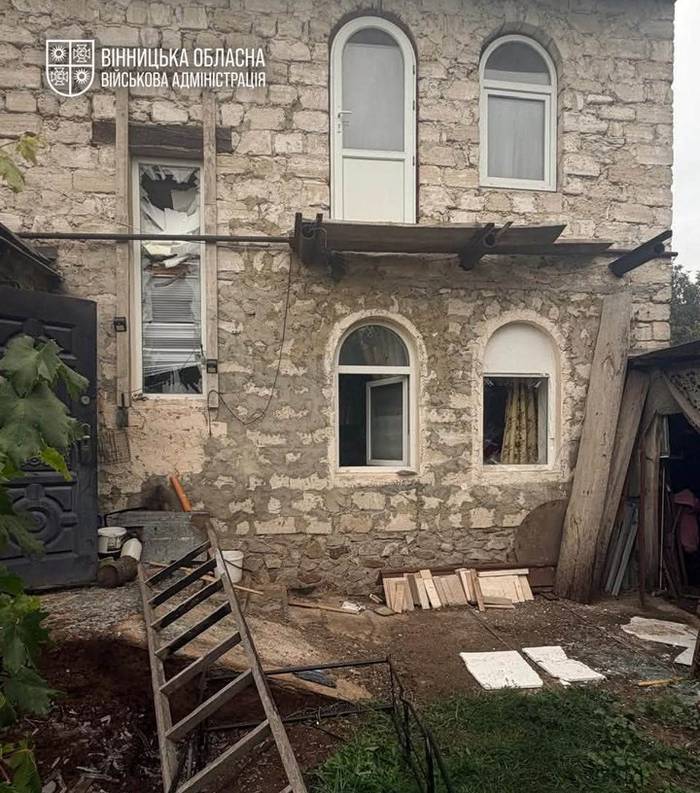На Вінниччині пошкоджені будинки та школа через атаку РФ