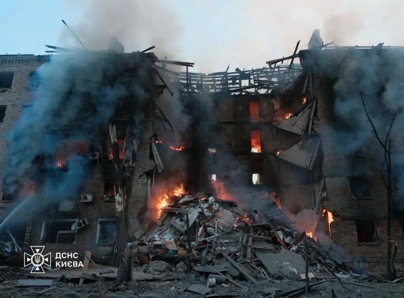 Нас чекає дуже важка зима: Без світла, тепла та води. Зате із дорогими продуктами і щоденними смертоносними прильотами?