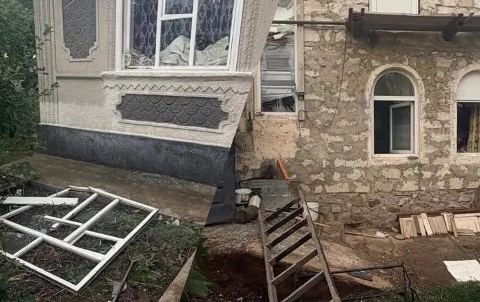 Вінницю атакували реактивні дрони, пошкоджено 7 будинків і школу