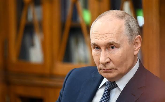 Путін заявив про «замороження переговорів» та пригрозив Україні новими ударами