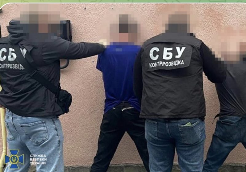 Затримали фігурантів, які 17 вересня підірвали вибухівку біля ТЦК на Львівщині
