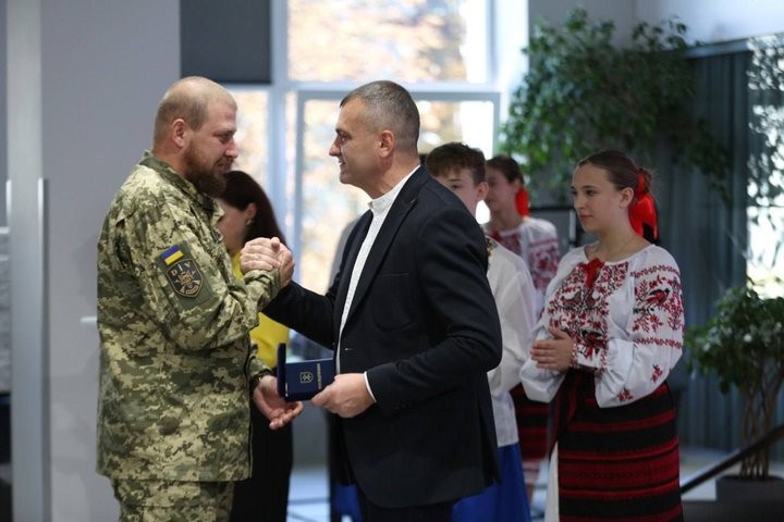 Хмельницький відзначає 595 років