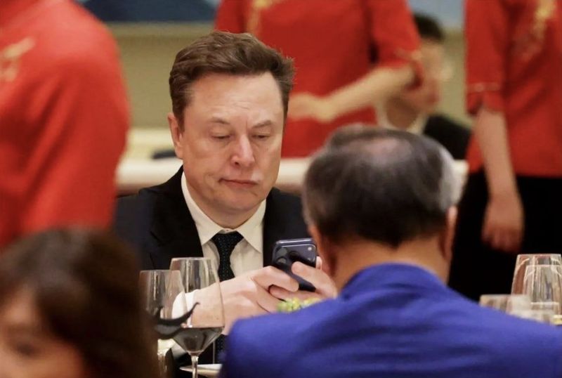 Маск виступає проти дозволу використовувати Starlink для ударів по РФ, — Kyiv Independent