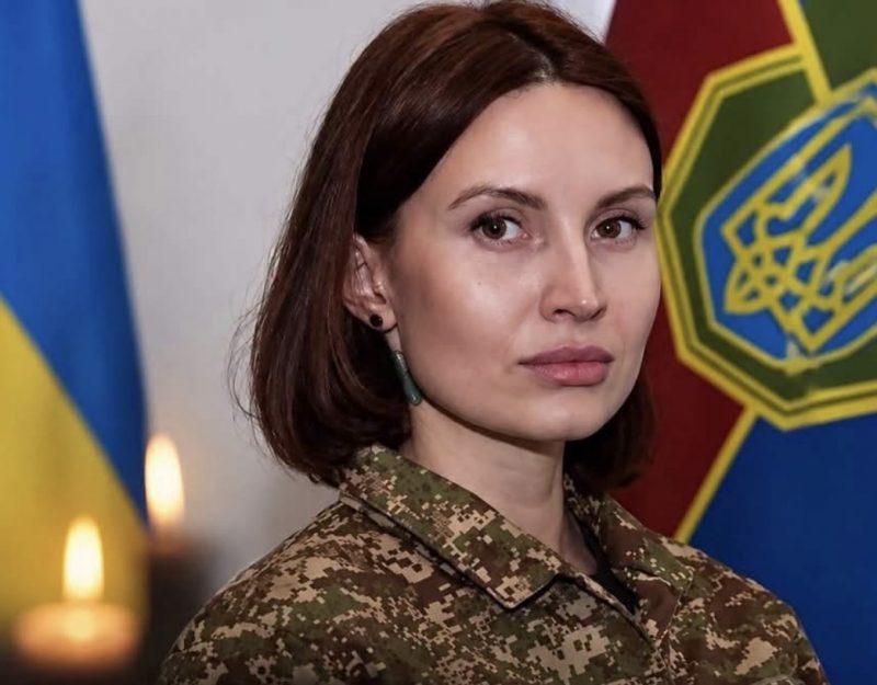 У авто нацгвардійку знайшли мертвою