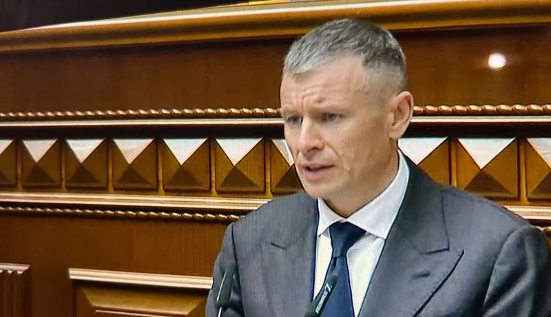 Нардеп запитав міністра фінансів, чи проживе він на мінімалку
