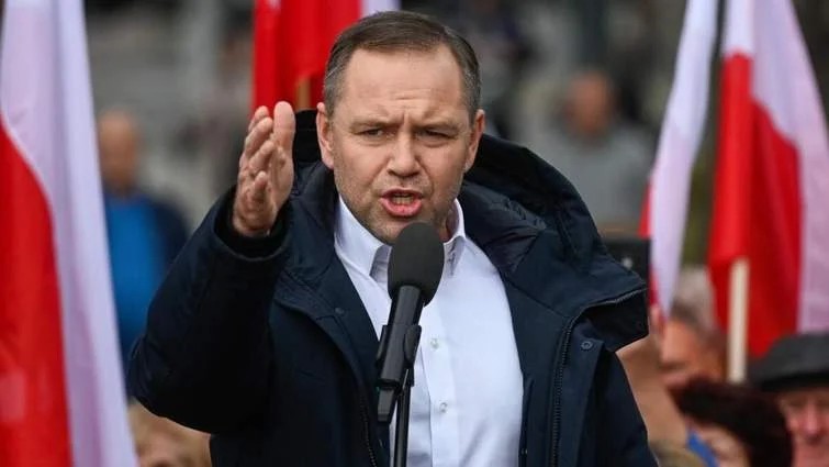 Рівень довіри до президента Польщі впав нижче 50%