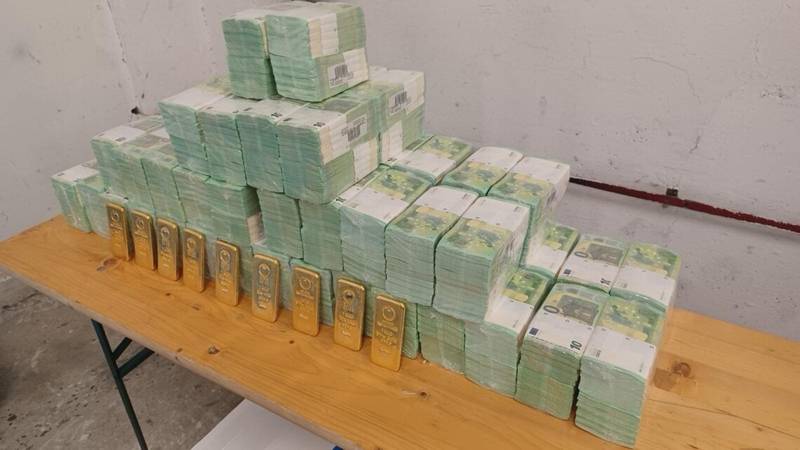 В Угорщині визнали, що затримати інкасаторів «Ощадбанку» наказав Орбан