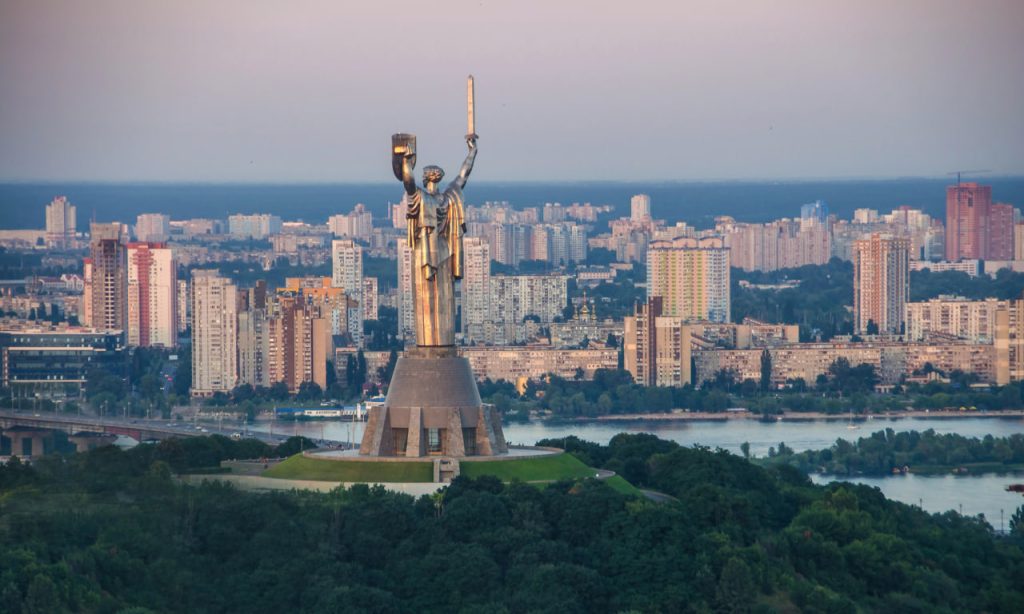 Київ – це серце України, але це всього лише одне із міст України.